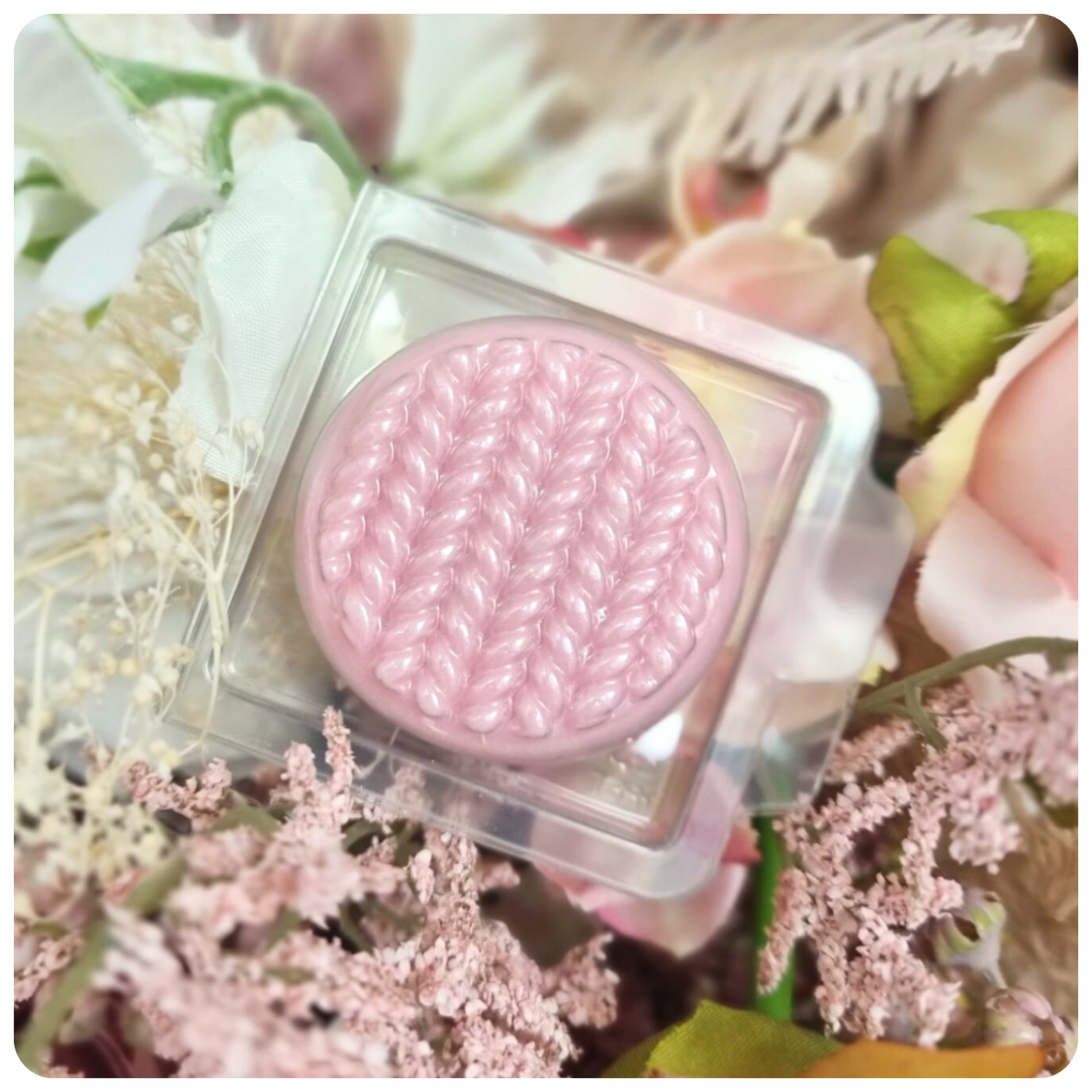 Mini sample clamshells - Round Knitted Discs