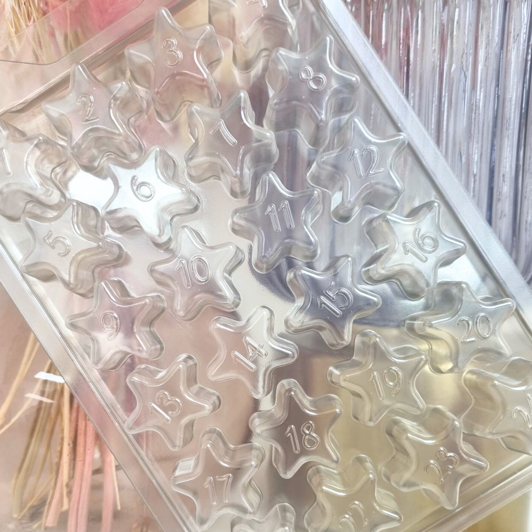 Star Numbered Advent Calendar Clamshells 1-24